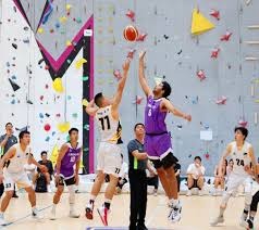 湖人队卢卡·东契奇坦然面对裁判判罚，直言对阵雄鹿时发挥不佳